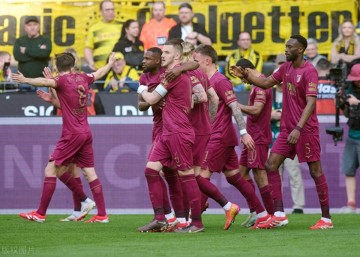 周六015德甲：奥格斯堡对沃尔夫斯堡，攻守较量或是平局关键