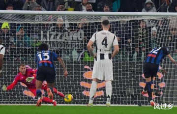 0-4!意甲7亿欧豪门造58年耻辱:42岁主帅无脸见人 主场被压着打